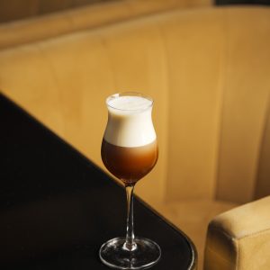 Commons Club Bar 27